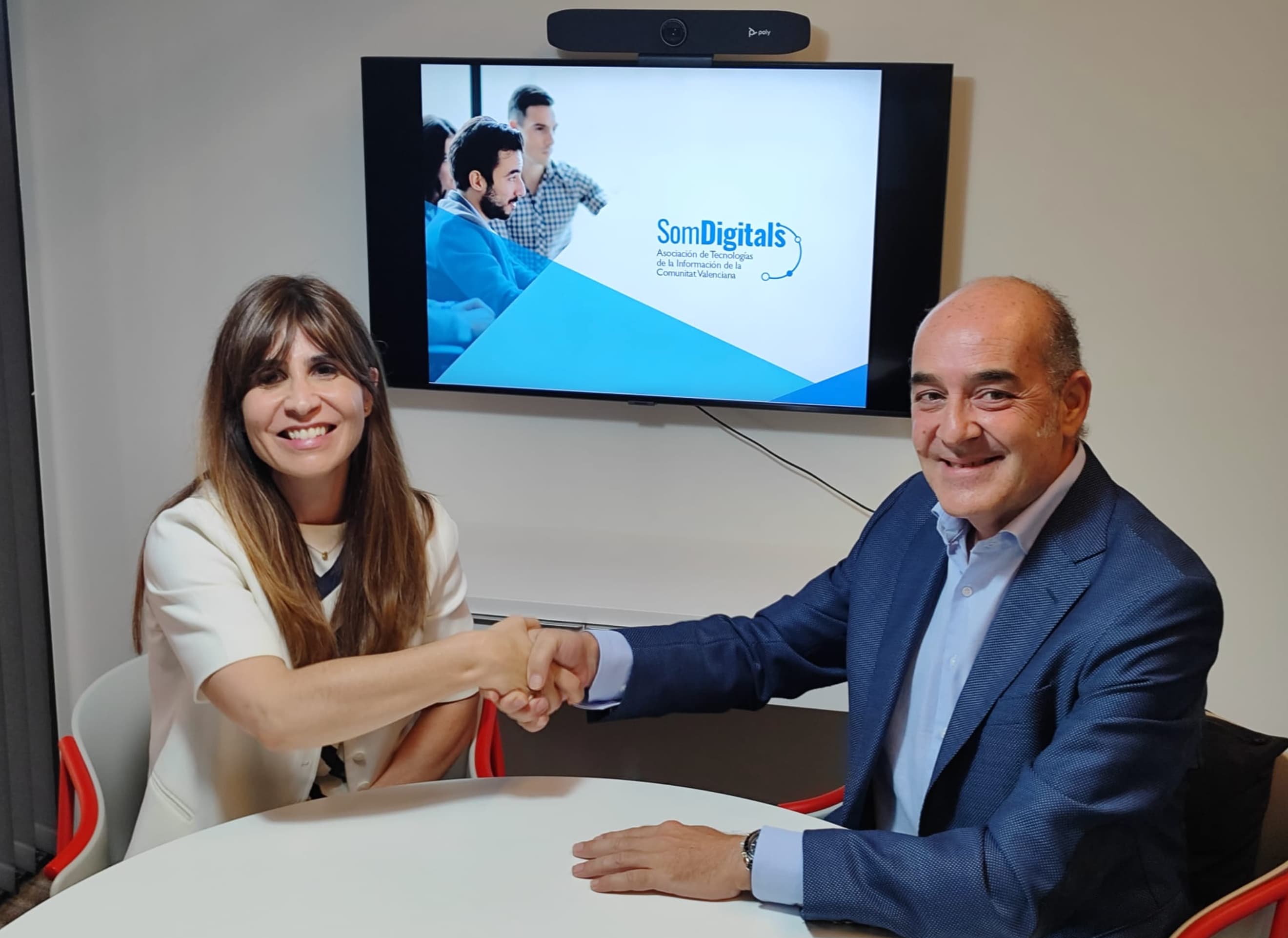 Som Digitals y Avanza Previsión ratifican su convenio de colaboración en seguros y ahorro